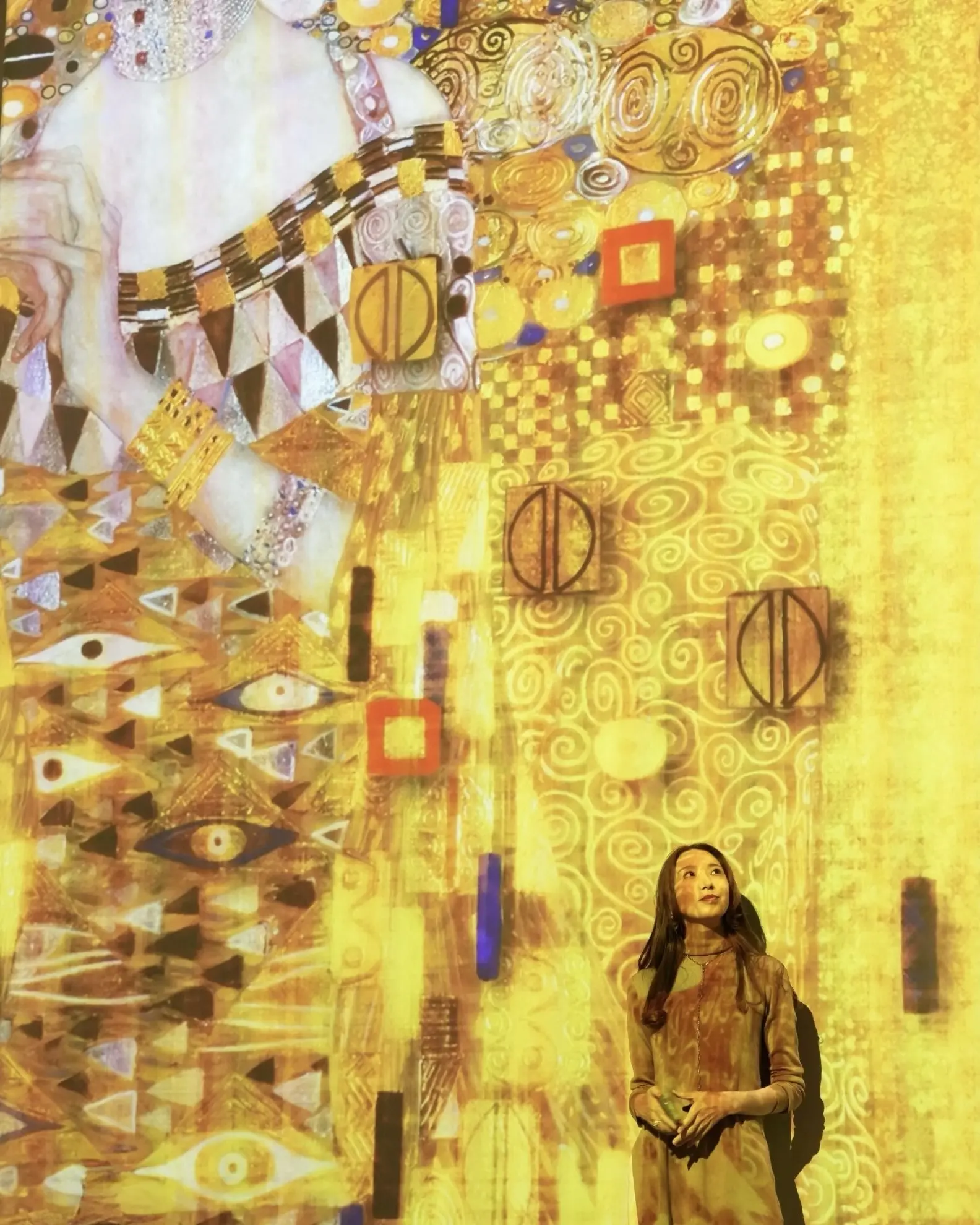 クリムトの没入型展覧会★「クリムト・アライブ」に行ってきました✨_1_9