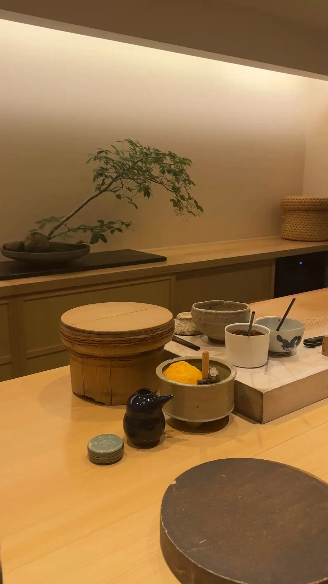 住宅街にある隠れ家的なお鮨屋さんで至福のひと時。。。_1_2
