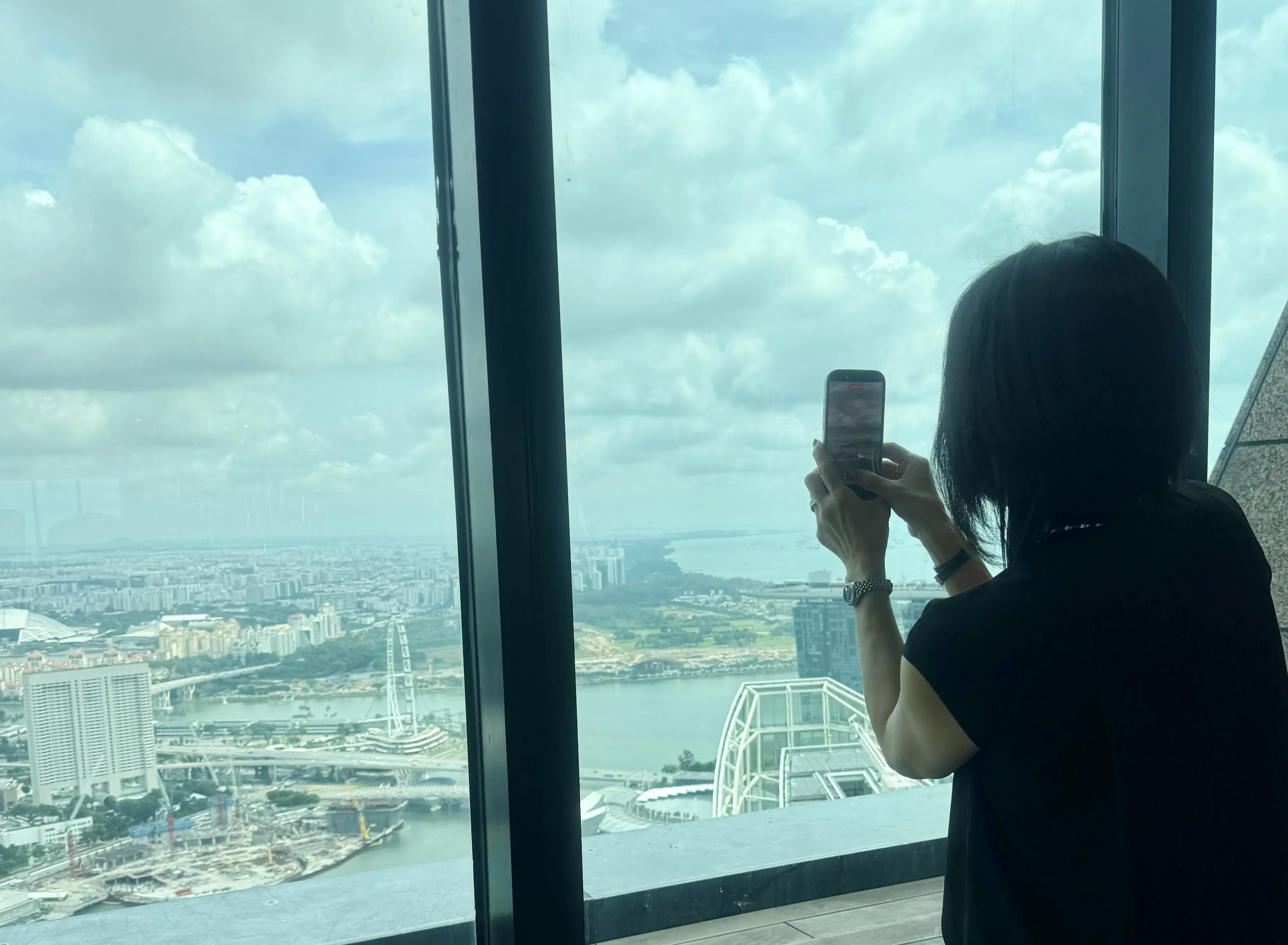 展望窓　高層タワー