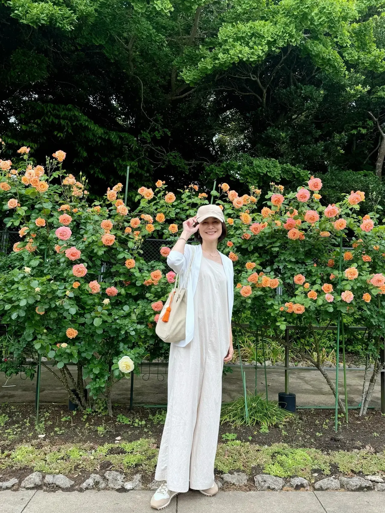 佐藤綾子