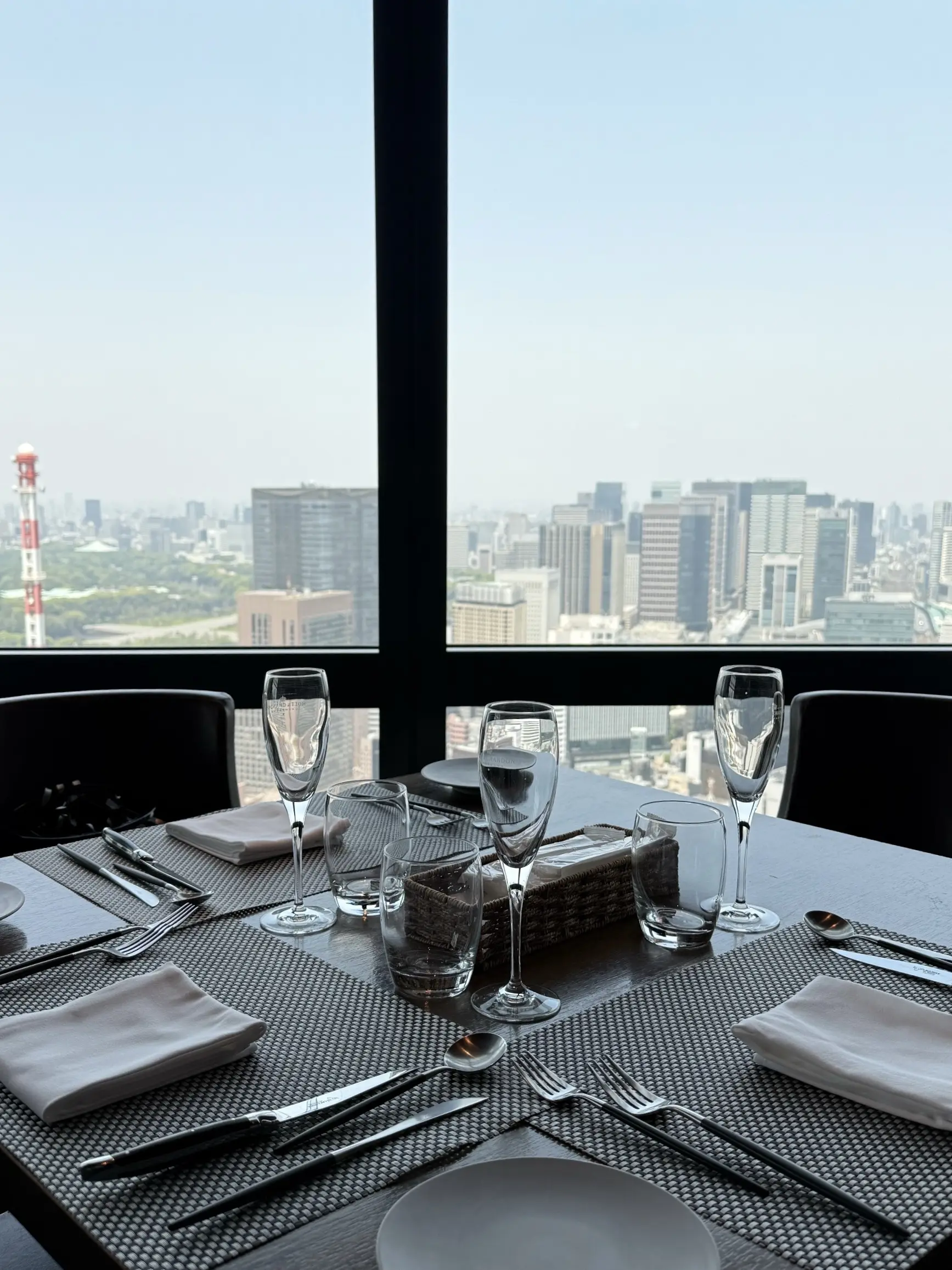 Prime42 steakhouse &amp; sky bar店内写真