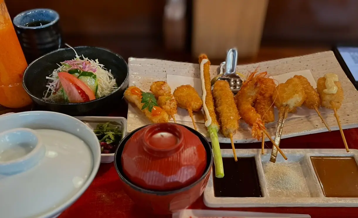 阪急３番街　串カツ活
