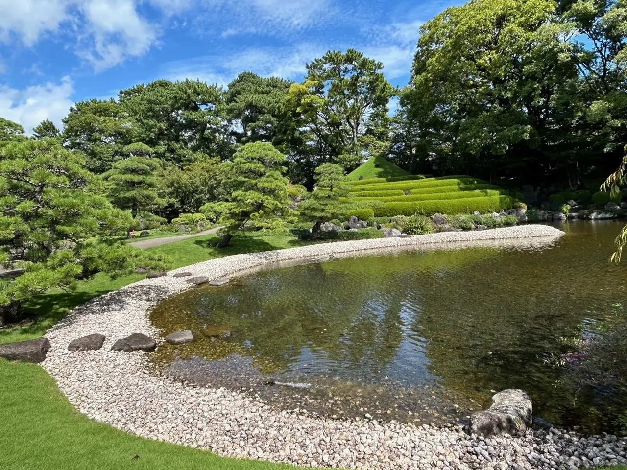 紅葉山庭園