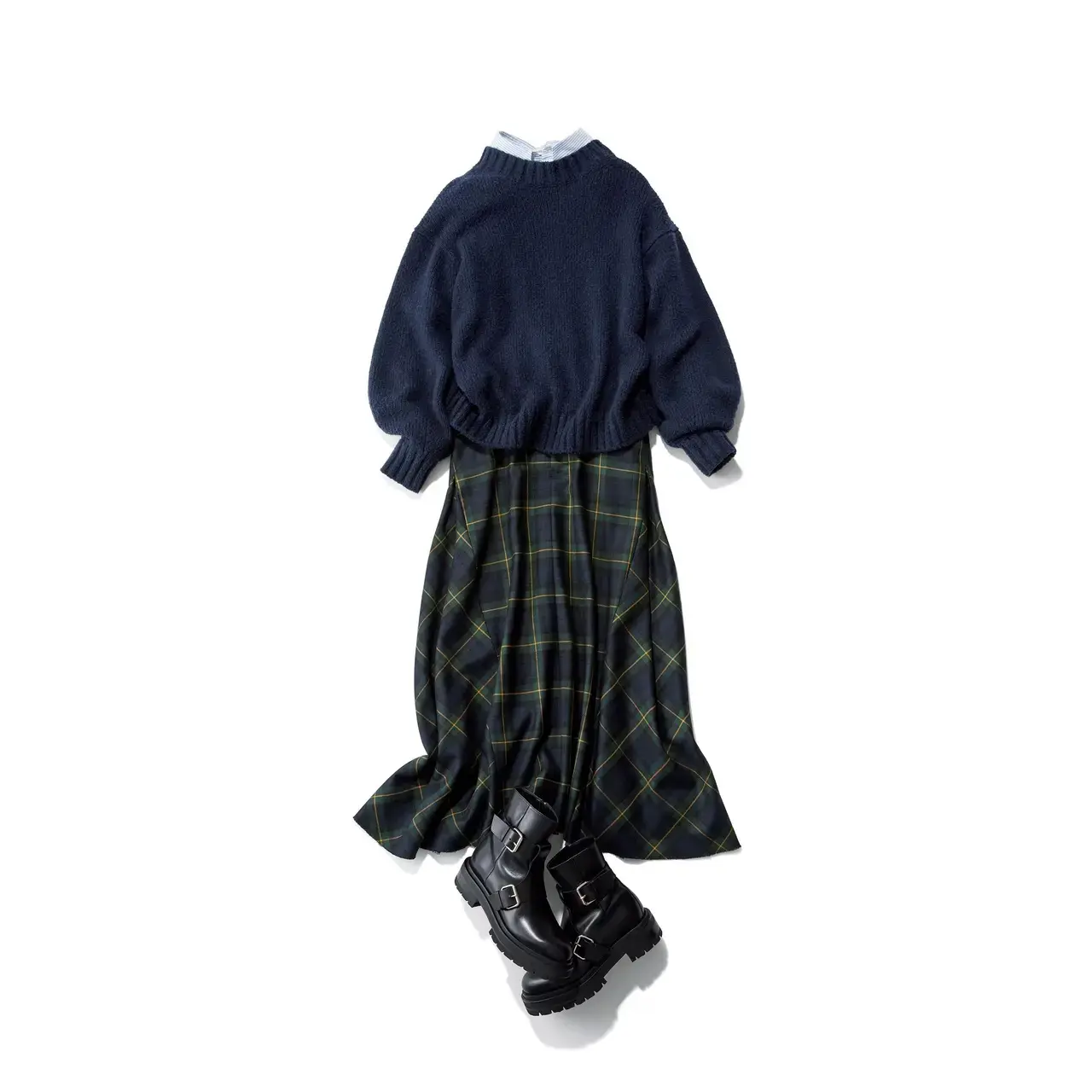 ボリュームブーツを合わせてトラッドコーデを鮮度よく引き締める！気温12℃