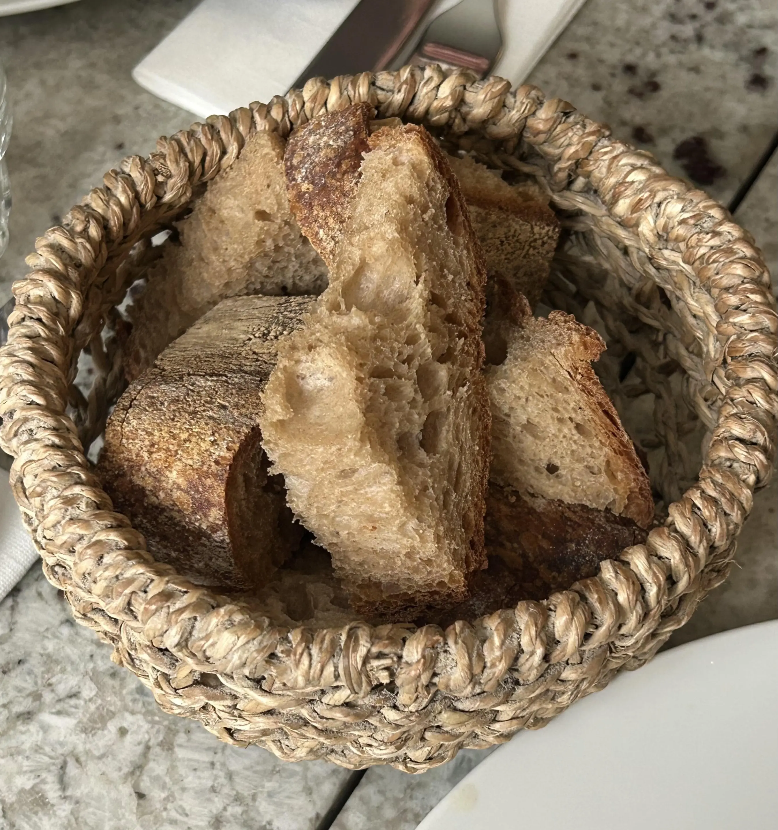 パリ　ランチ　おすすめ　サン＝ジェルマン　「BAILLOTTE」