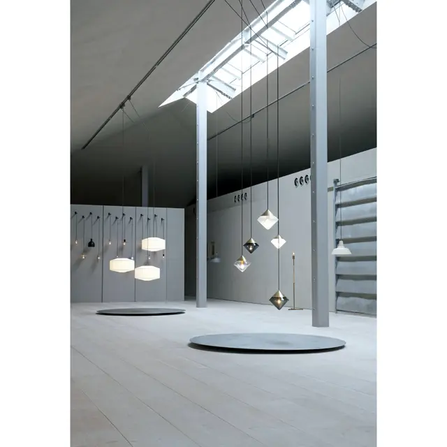 NEW LIGHT POTTERY