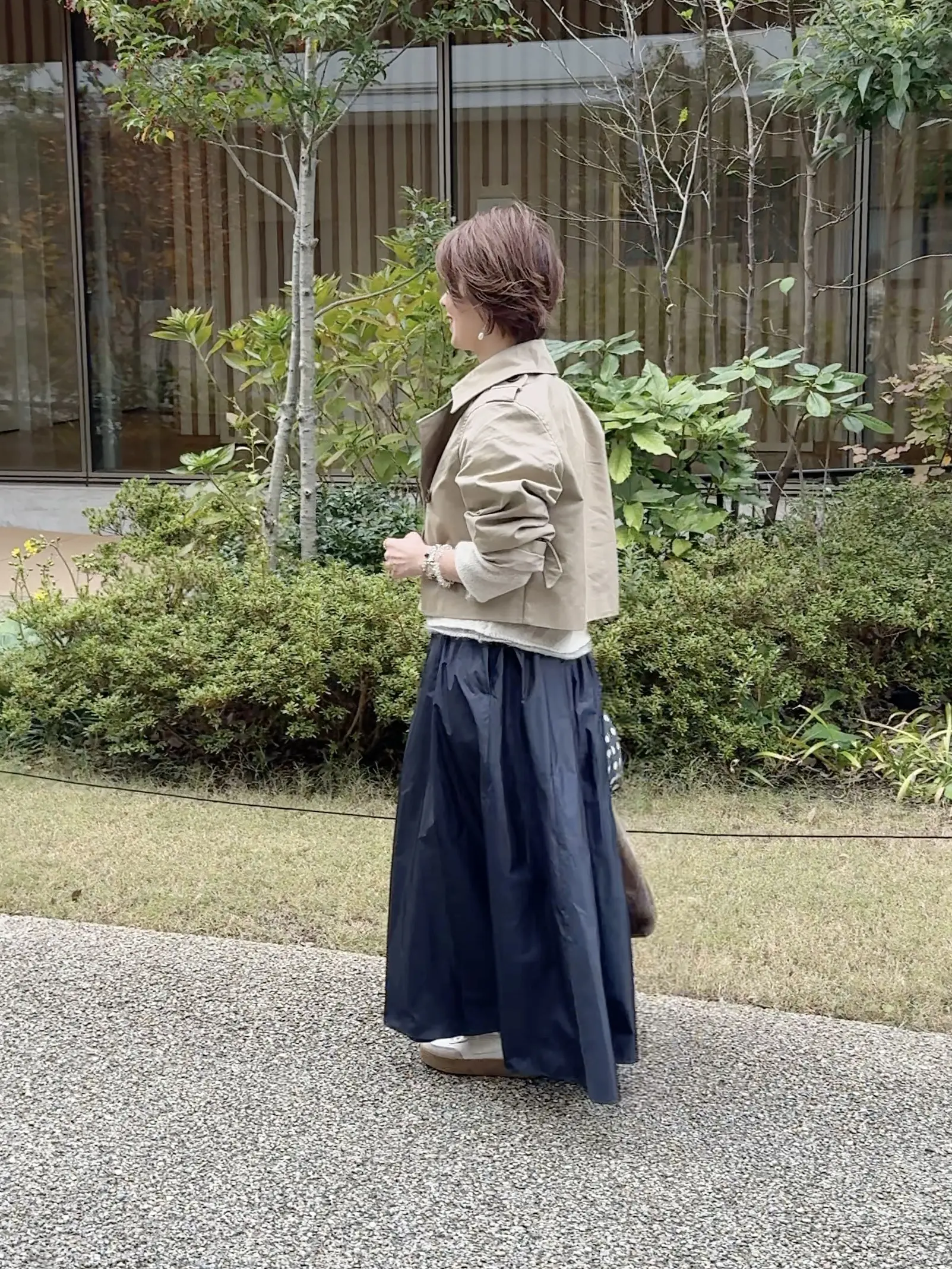 ショートトレンチでつくる大人カジュアルの鎌倉スタイル_1_7