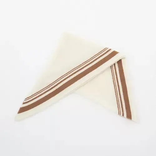 【50代 週末コーデ】華やぎと抜け感を両立する、冬の上質カジュアル＃Jマダムのおしゃれ_1_5