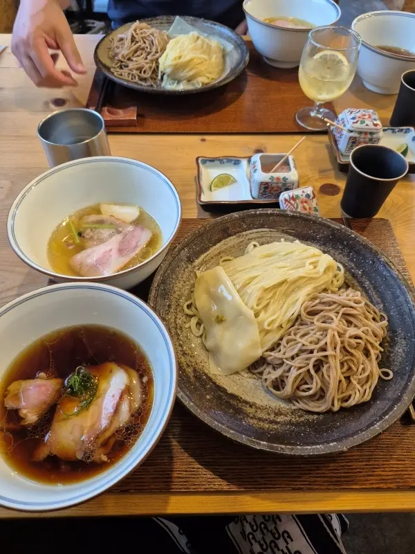 東京都食べログ1位の百名店！ラーメンFeeLで味わう至高の一杯_1_8