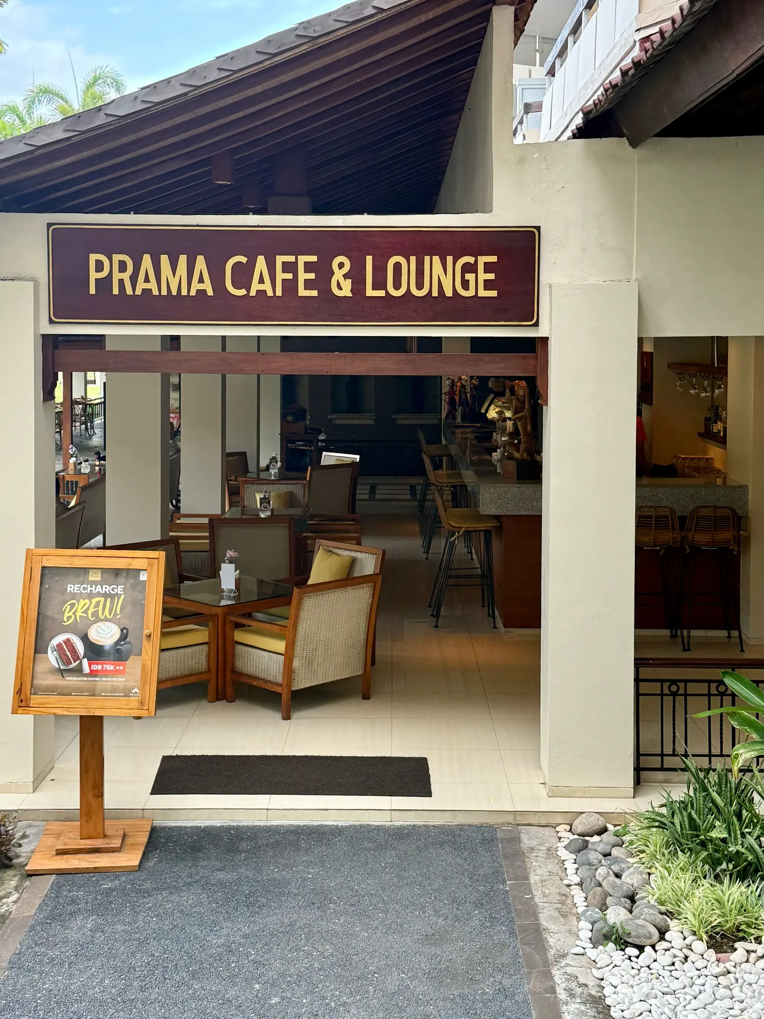 【50代夫婦旅行】 大人がのんびり楽しめるビーチと街があるバリ島サヌール地区_1_59