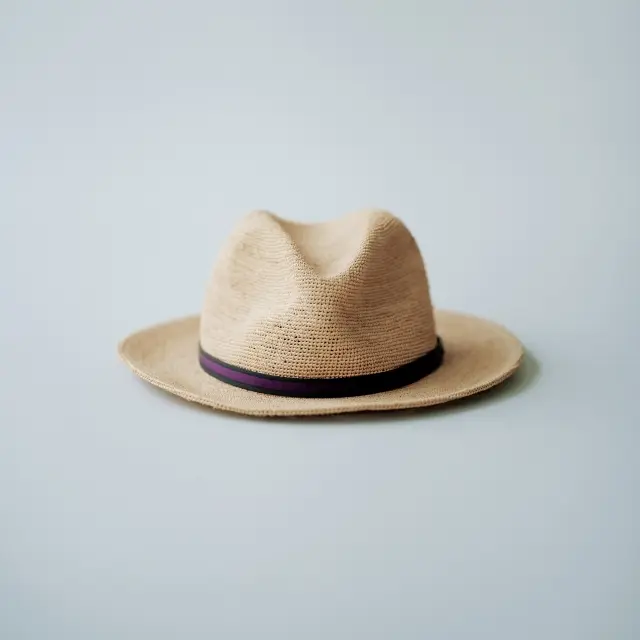帽子「アルジャンティーナ」￥38,500／ボルサリーノ ジャパン（ボルサリーノ）　