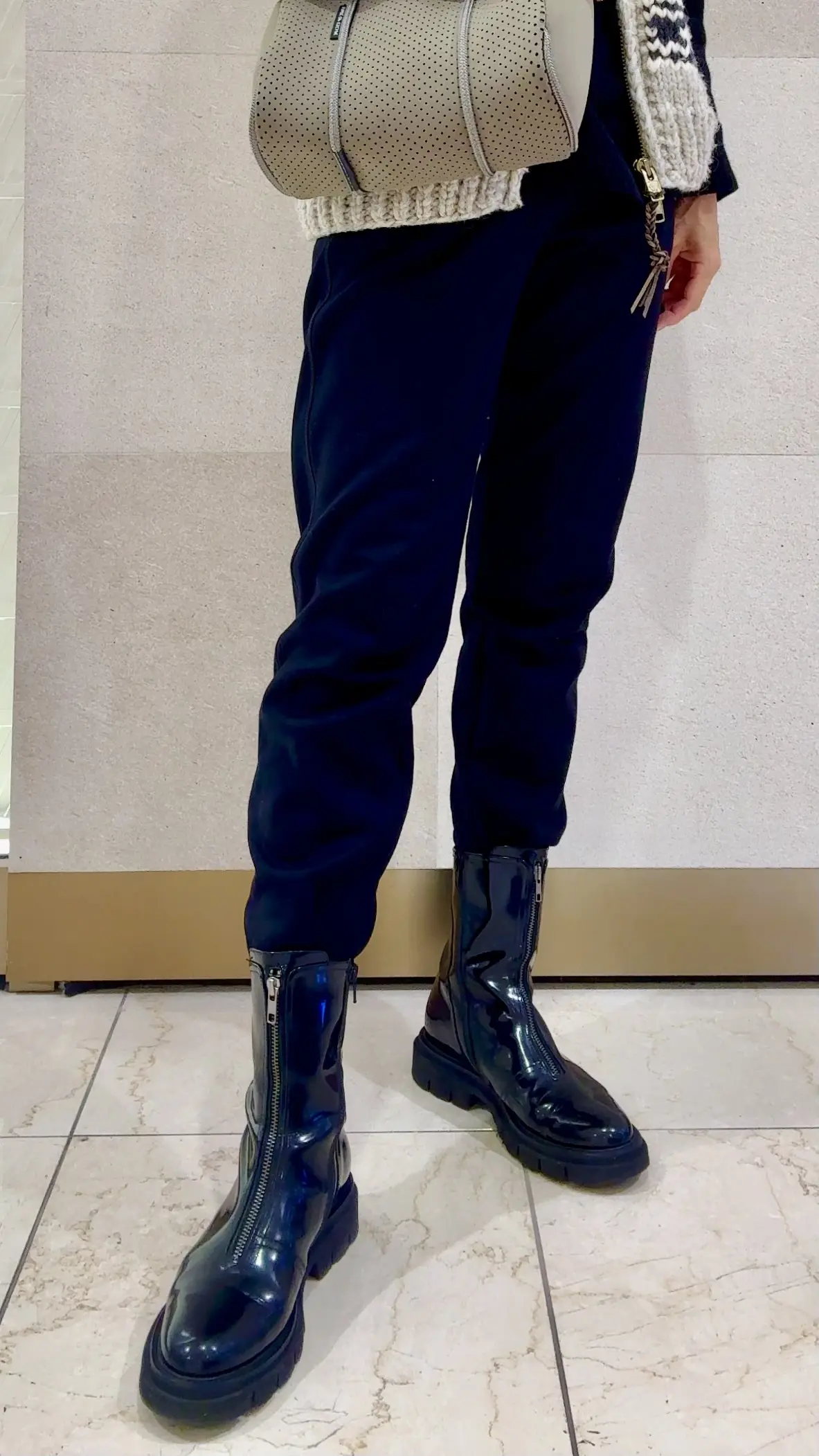 ホワイトに続きブラックも購入！冬の神アイテム「ユニクロの暖パン」Vol.2_1_6