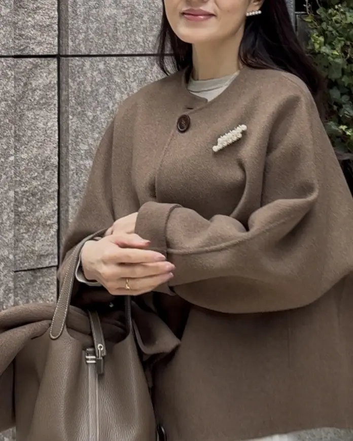 【UNIQLO】名品タックワイドパンツで更新する「冬の白」。品格漂う大人の着回し２選_1_5