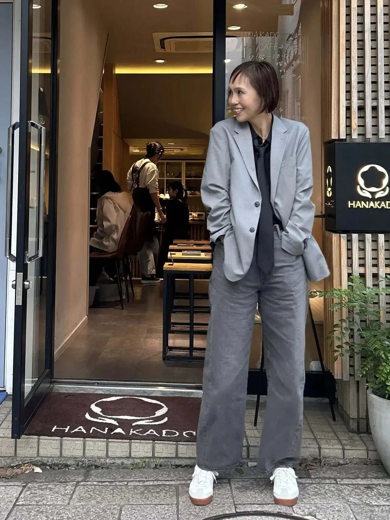 穿き心地抜群で大満足！おしゃれ好きな50代愛用の秋冬ユニクロパンツコーデ6選