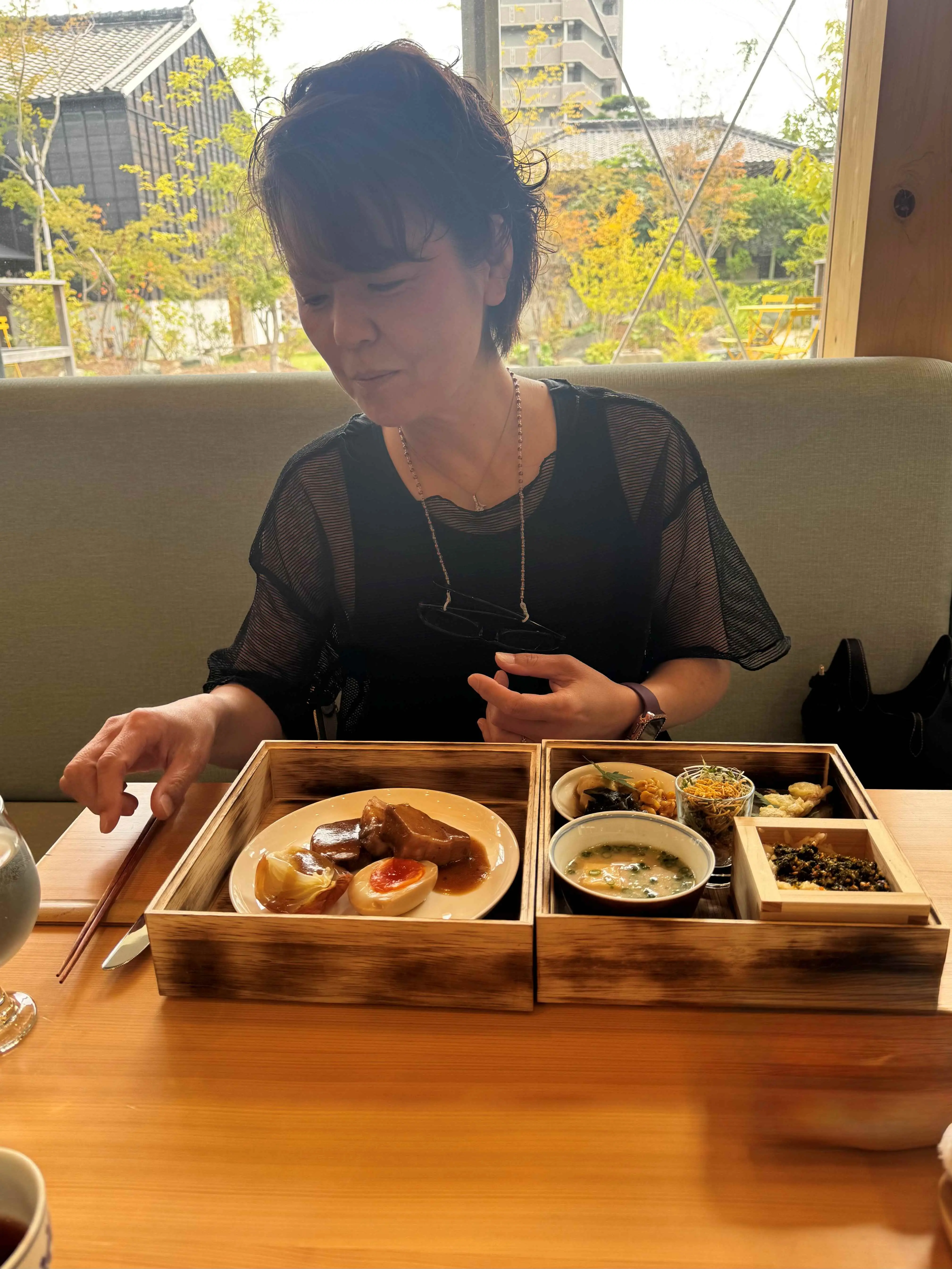 お肉料理