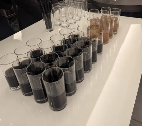 試飲　アミノコラーゲンNMN入りのコーヒーと紅茶