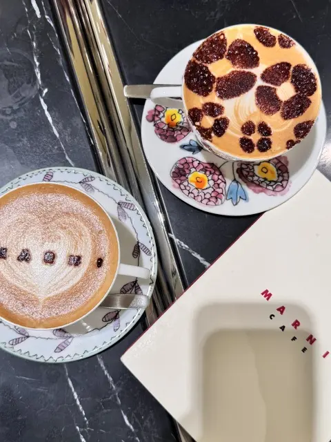 ランチコーデにキレイ色ベスト♡六本木のヘルシー薬膳鍋とマルニカフェ_1_8