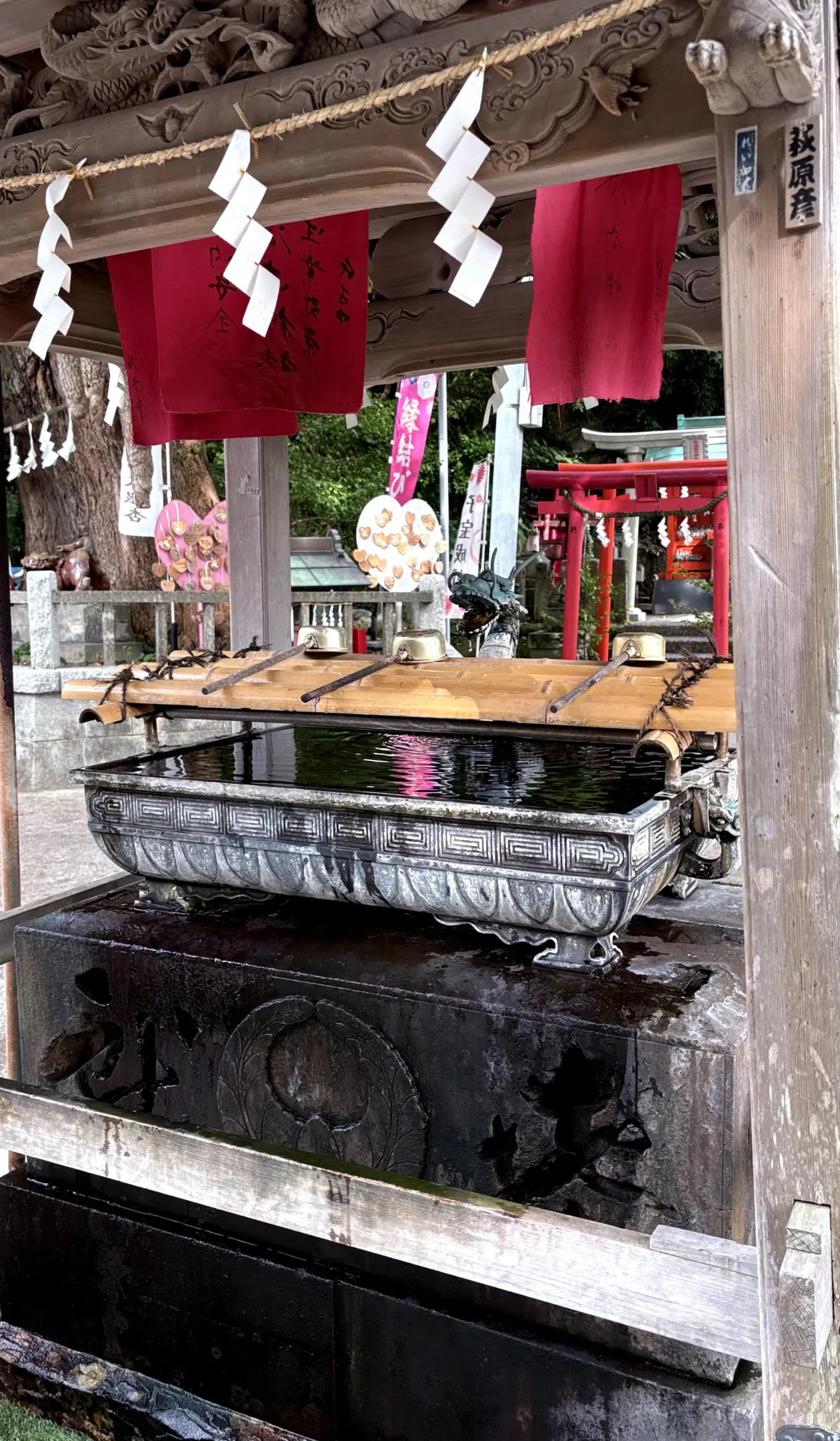 手水舎 海南神社