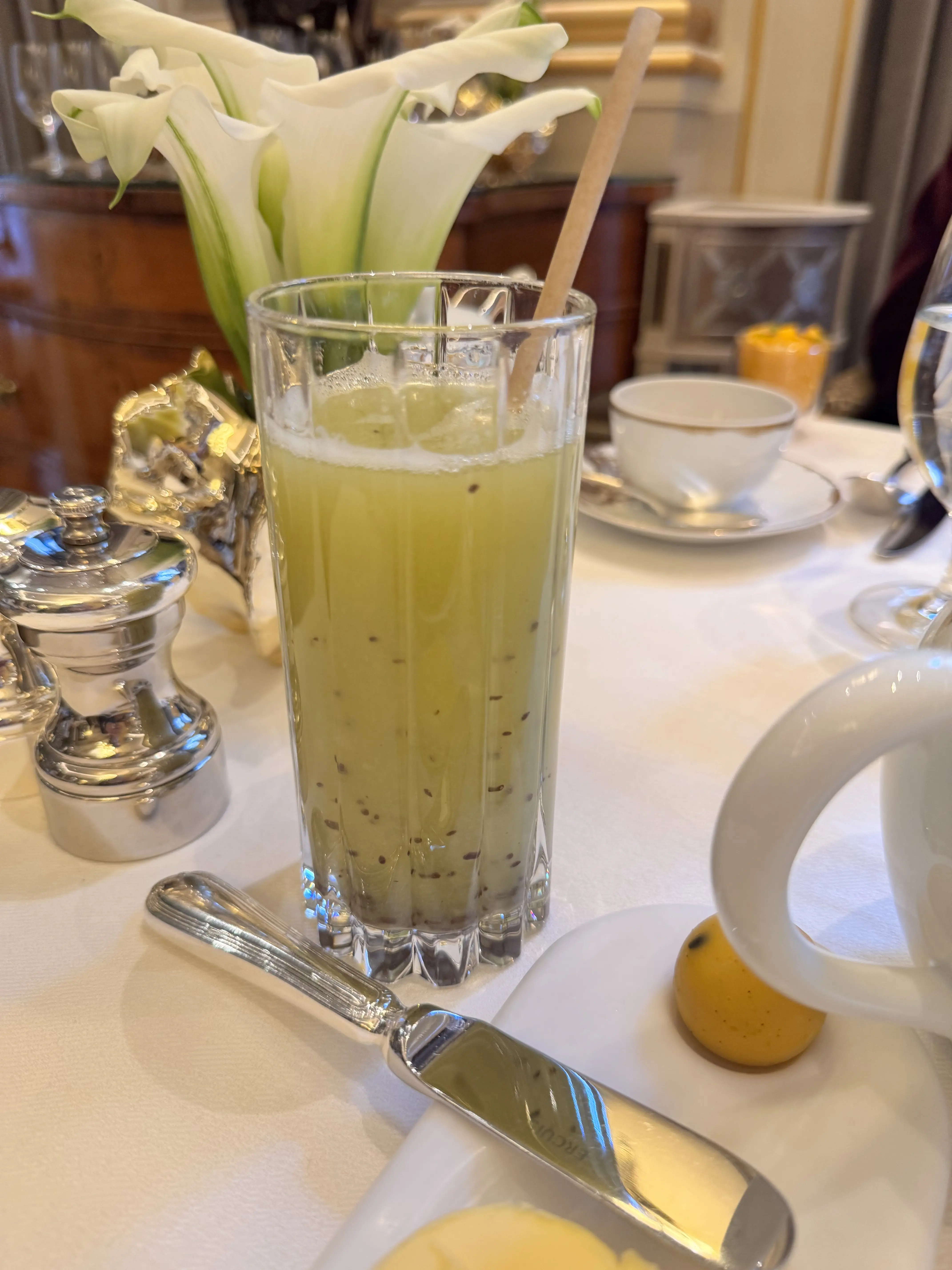 50代が海外旅に泊まりたいフランスパリのラグジャリーホテルと上品コーデ♡_1_22-2