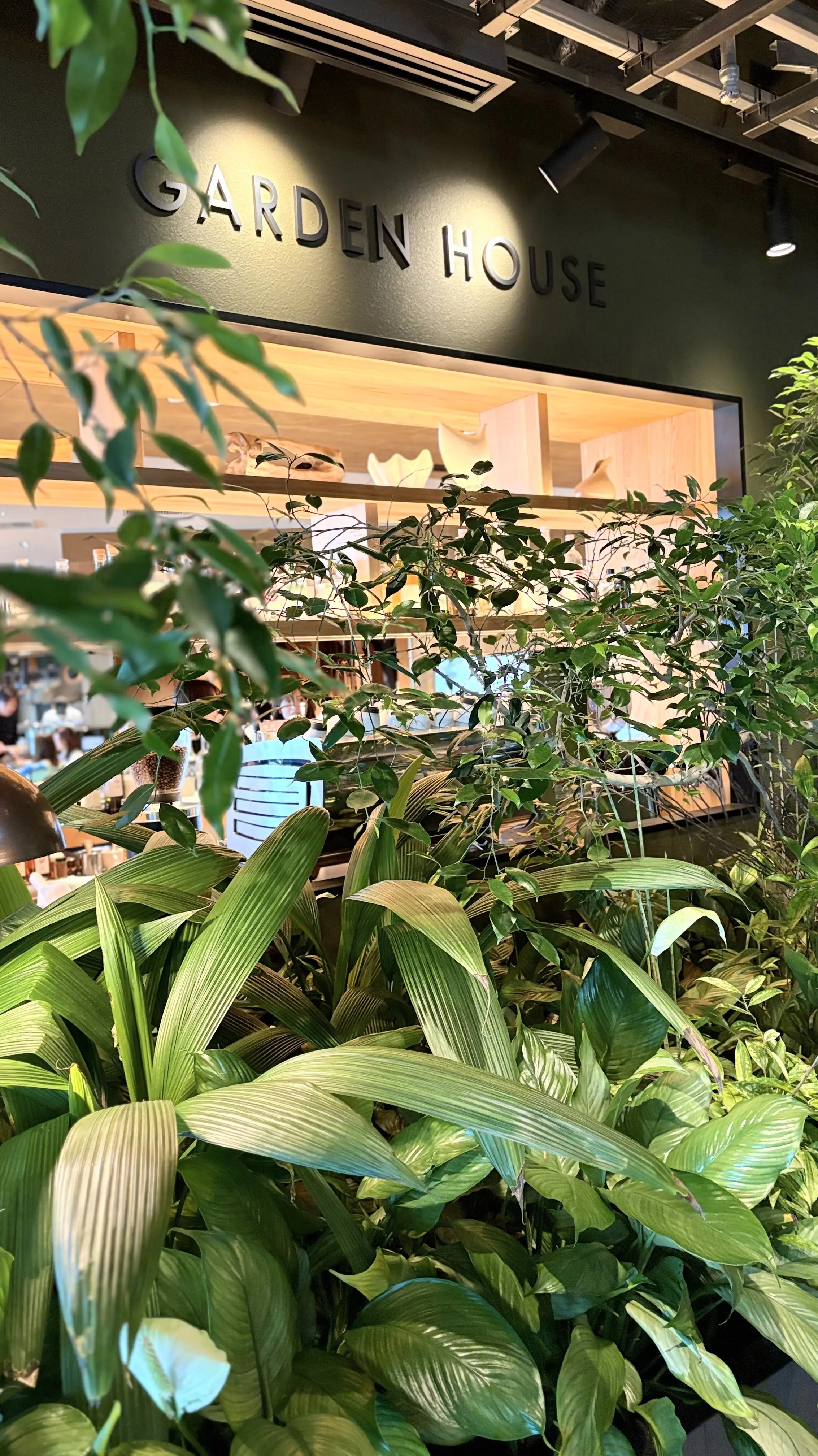 ガーデンハウス高輪　レストラン