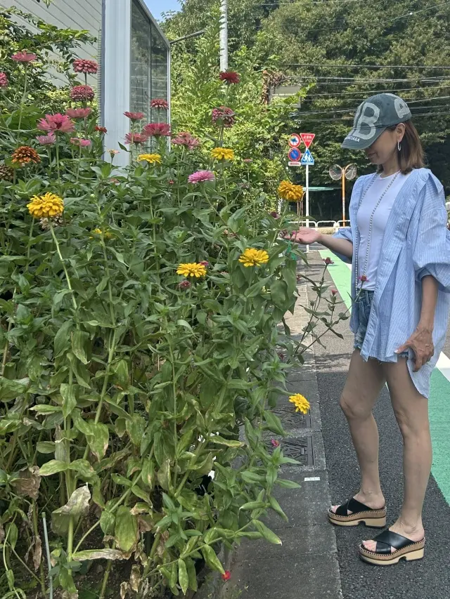 残暑を楽しむショートパンツ×長袖シャツで大人の遊び心style_1_9