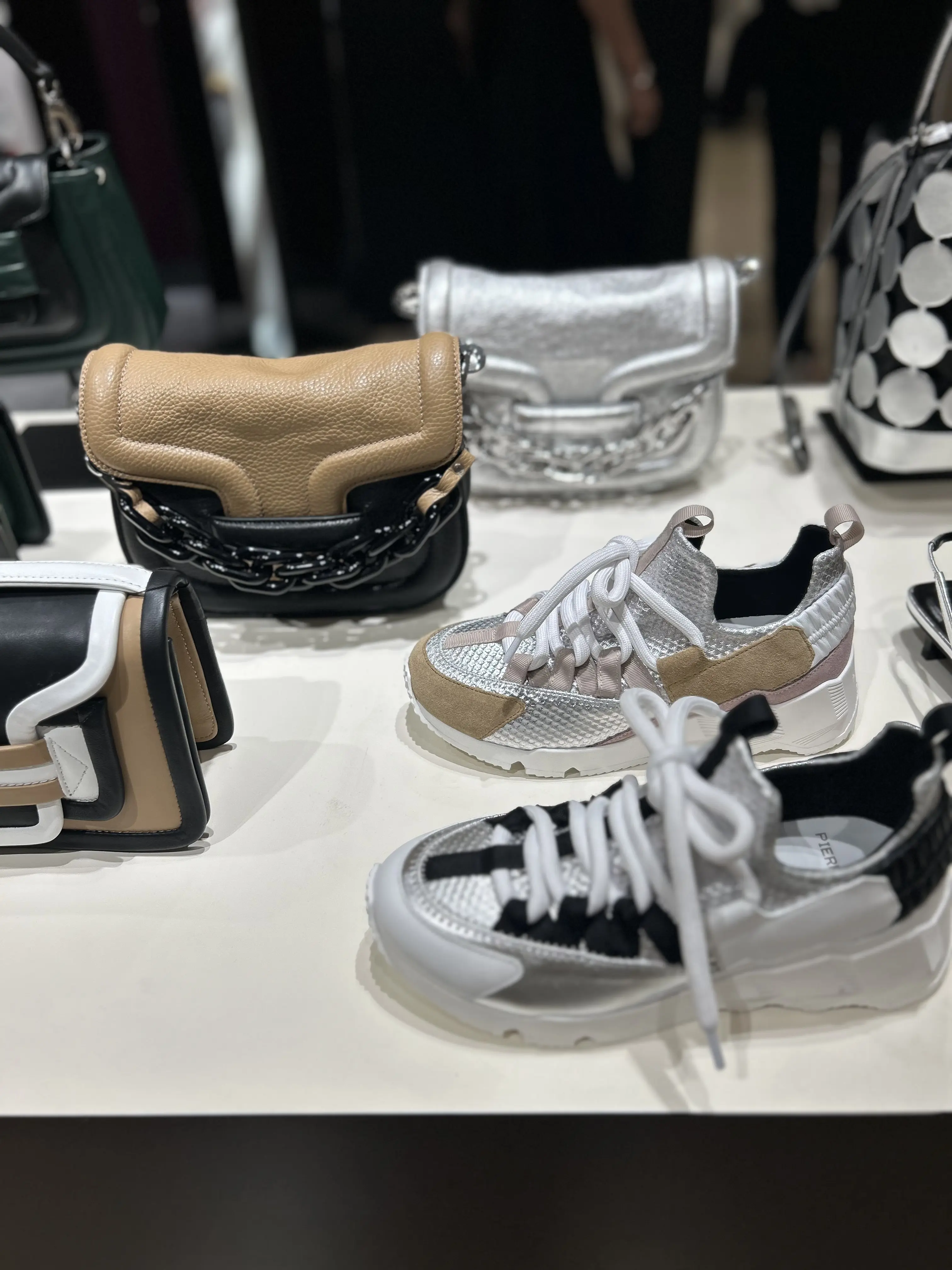 「ピエール アルディ」阪急うめだ本店POPUPストア！！ エクラ別注カラー登場！！_1_3-3