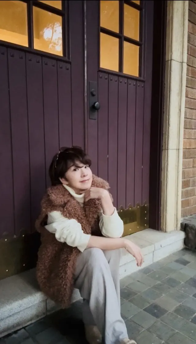 駒場公園の文壇カフェとイチョウ舞い散る銀杏並木_1_11