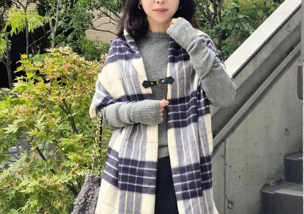 寒暖差を乗り切る強い見方!【カシミヤストール】活用術_1_12