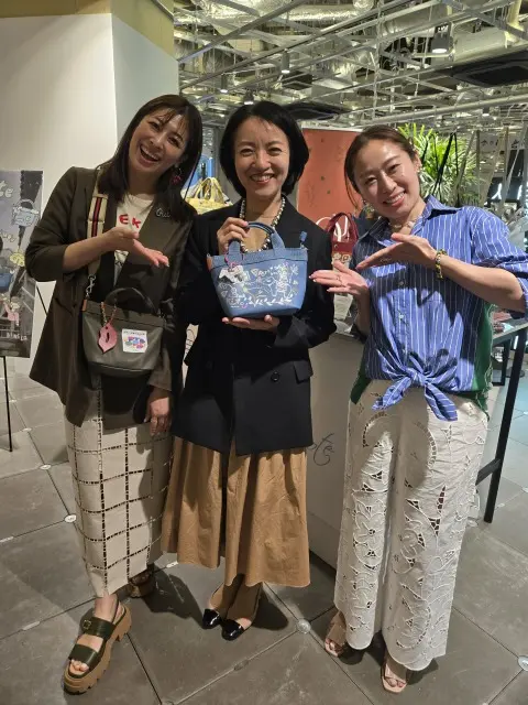 ハラカドで出会った、“わたしだけのRAKUGAKIトート”──新色デニムブルーをお迎え_1_2