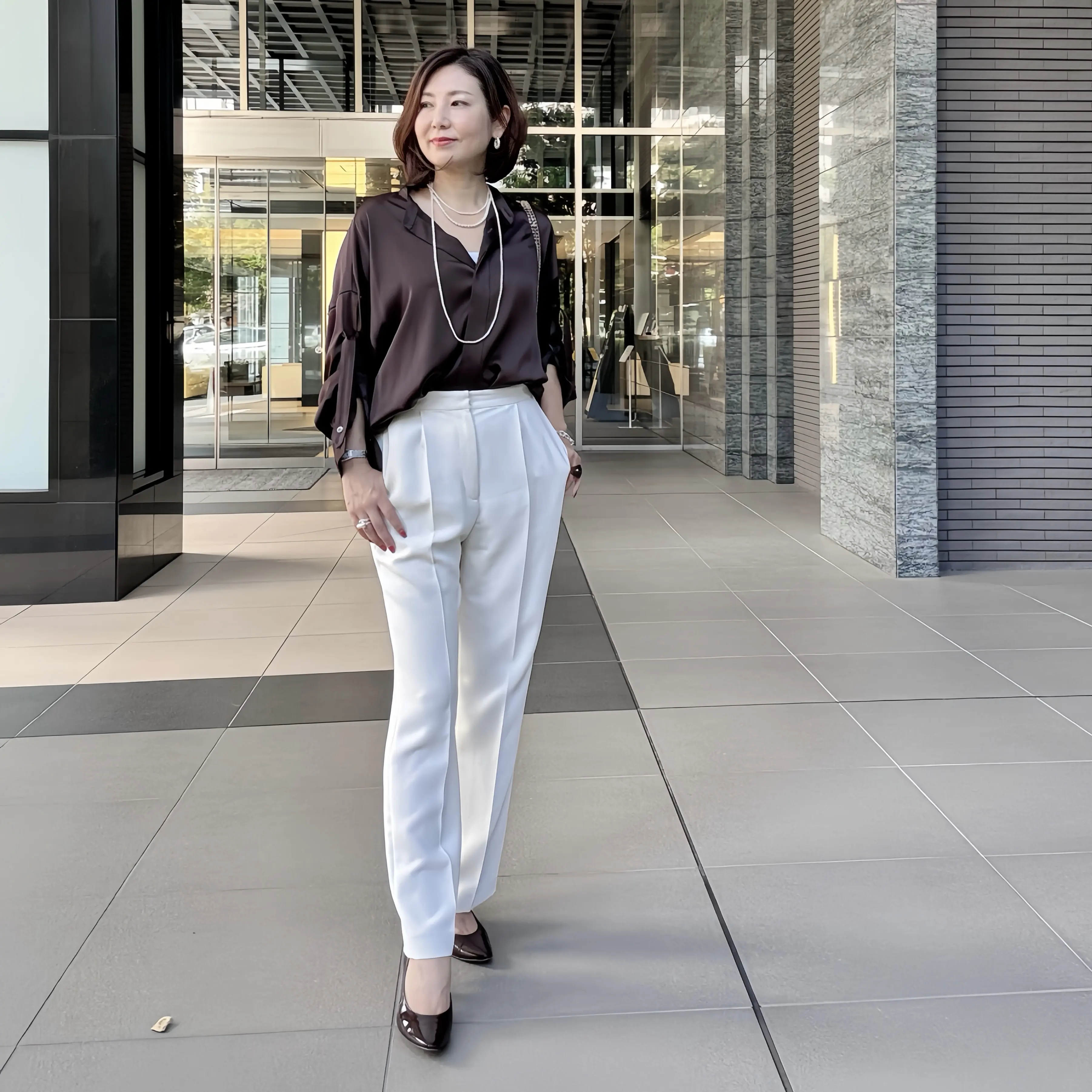 秋のイベントコーデはトレンドのリッチブラウンを纏い大人エレガントに_1_6