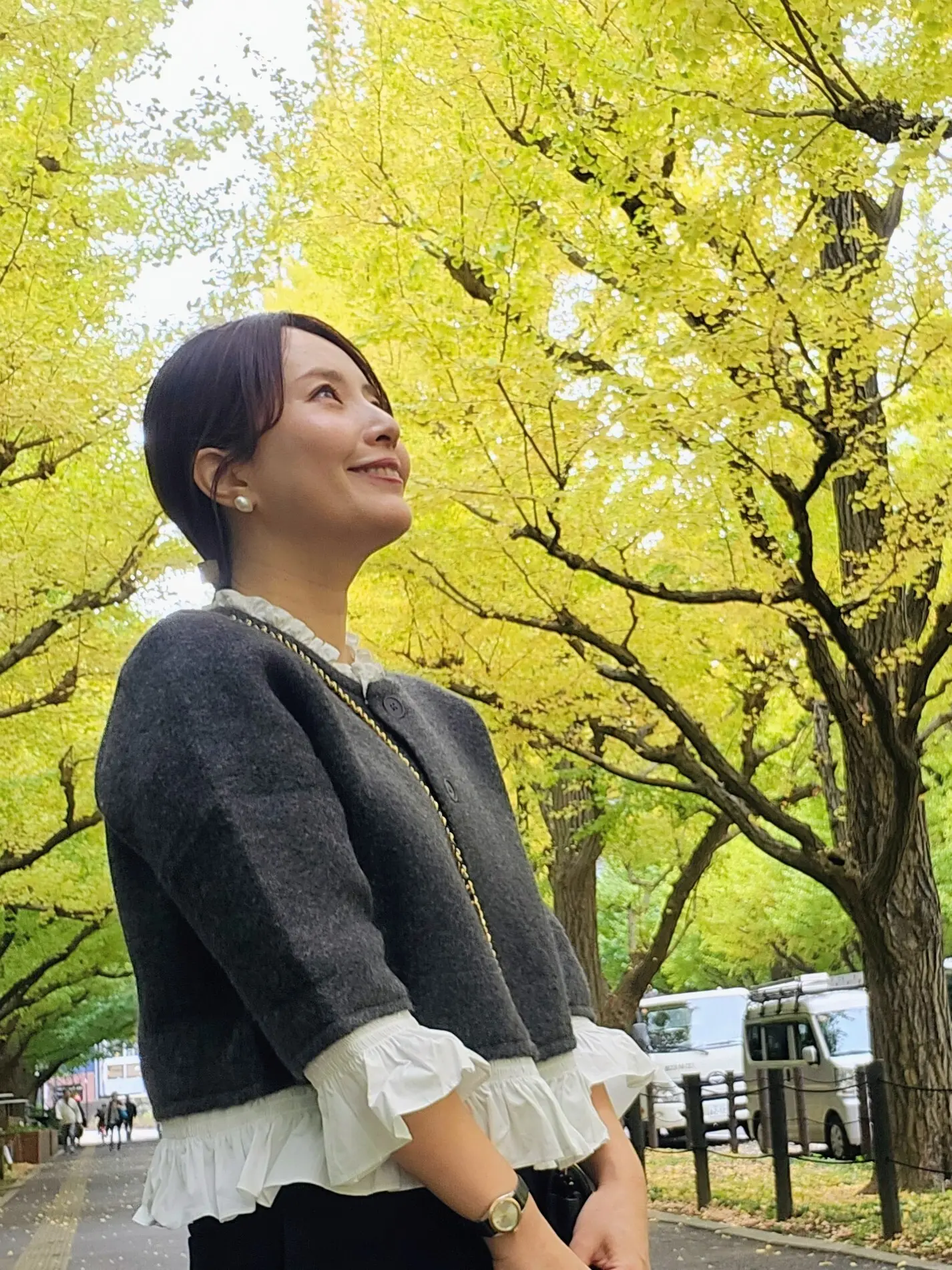 神宮外苑、銀杏並木、紅葉、2025年、ZARA、秋ファッション、秋コーデ、とやま鮨、オーバカナル、銀座ランチ、40代ファッション