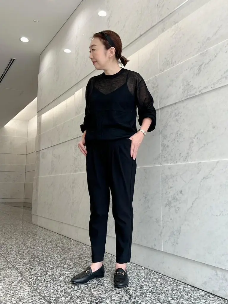 ベルメゾン 座(tHE)パンツ・黒をはいたところ