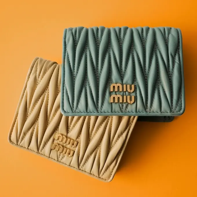 Miu Miu　ウォレット