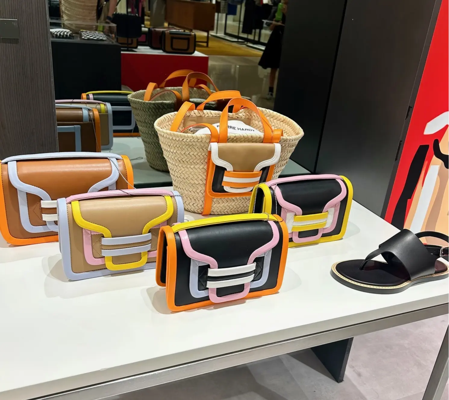 【ピエール アルディ】の素敵なコレクションが揃うポップアップストアへ！@阪急うめだ_1_10