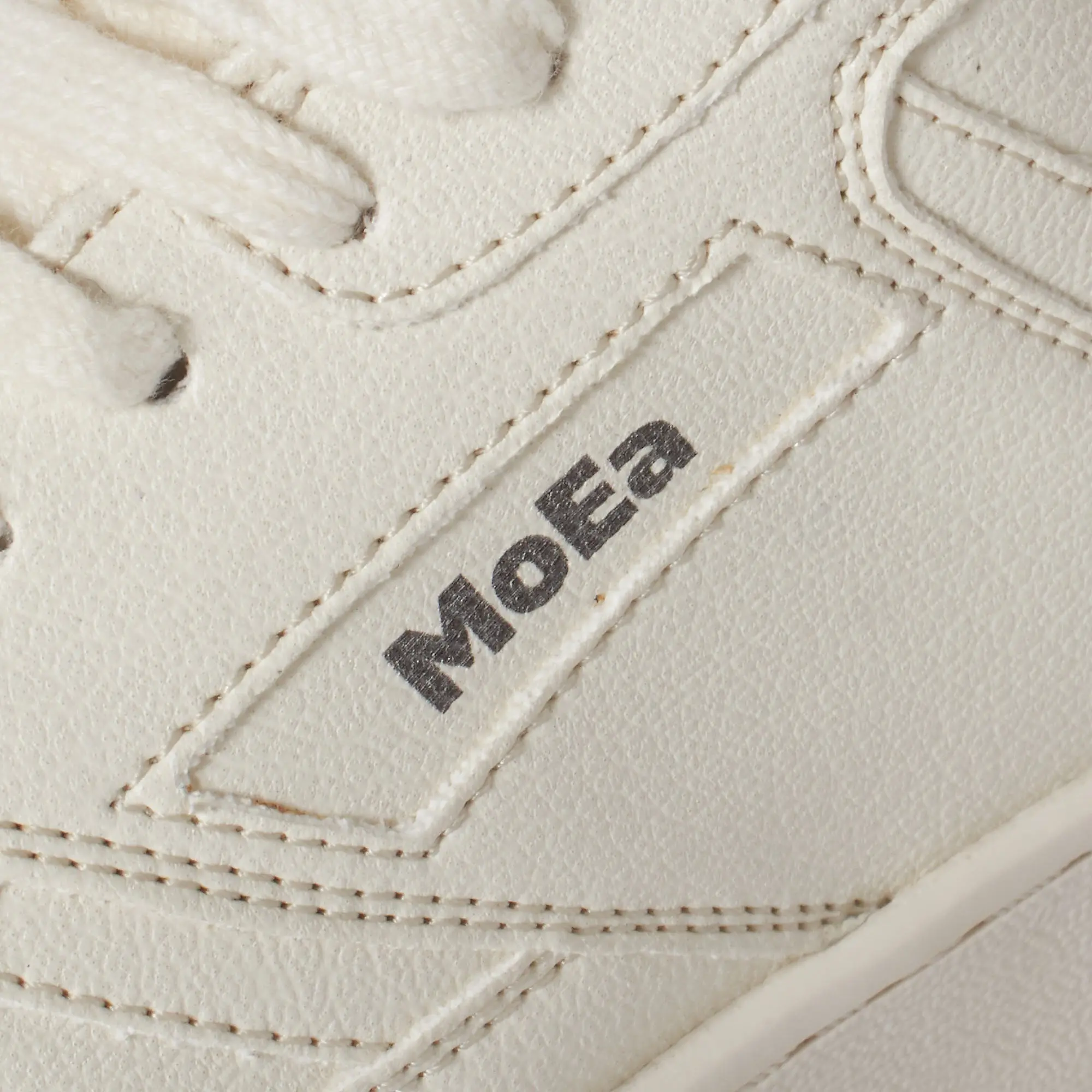 éclat premium認定！ 大人のエッセンシャルアイテム「MoEa」Corn Skin スニーカー_1_3