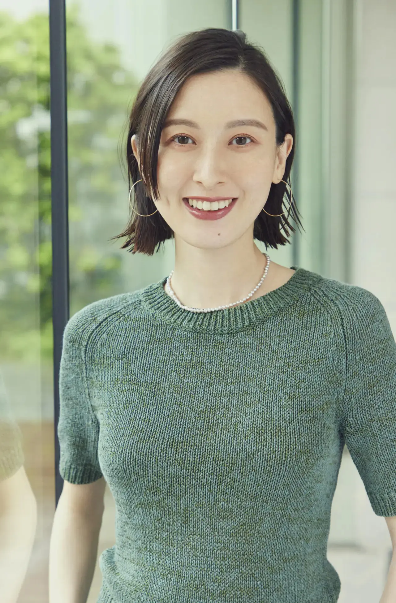 ツヤも、小顔も、こなれ感も！いいところづくしの「切りっぱなし風ボブ」【50代髪型・ヘアスタイル】