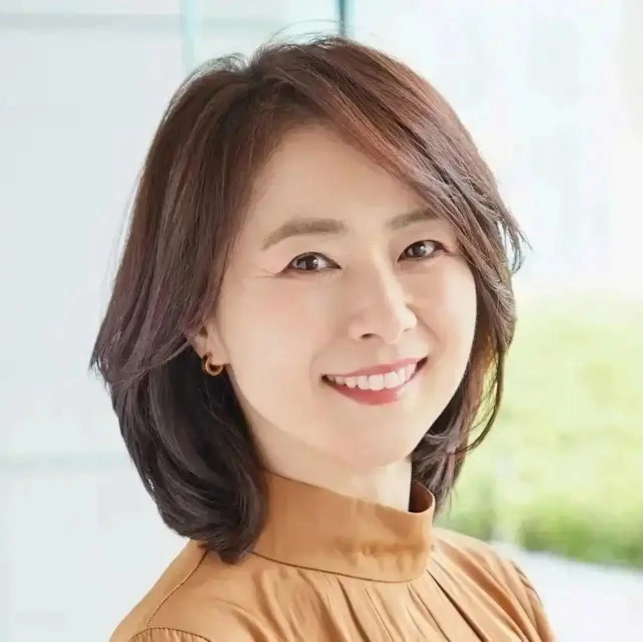 【40代・50代に人気のショートボブ60選】うねりやくせ毛が気にならない！手入れが楽で大人可愛いショートボブスタイル