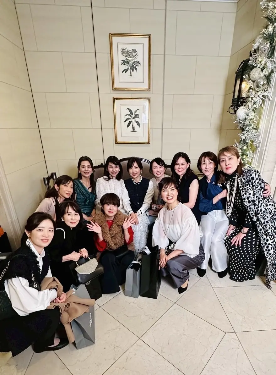 手持ちのアイテムをドレスアップ してパーティへ♪_1_18-1