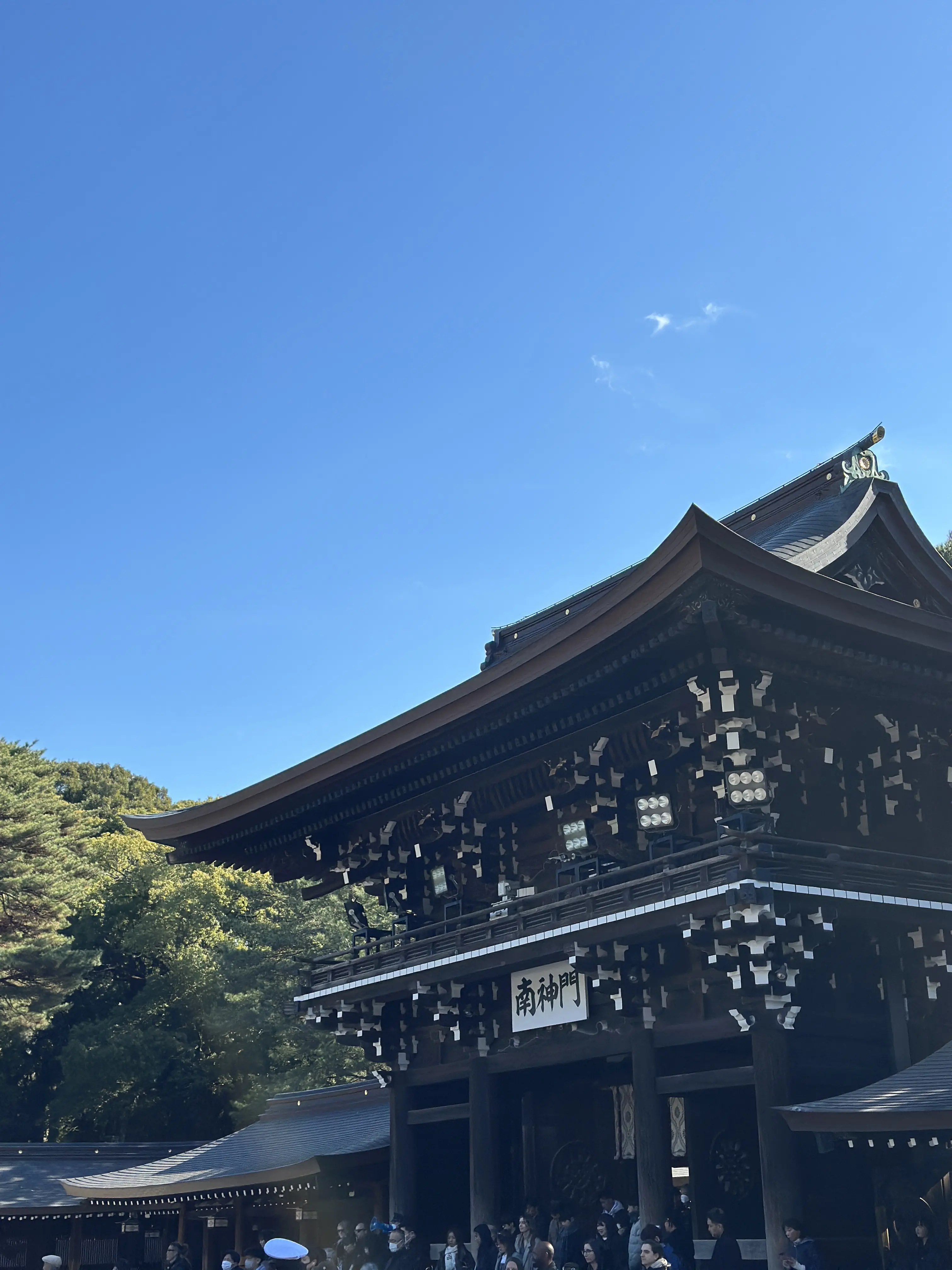 年末年始は、スニーカーコーデで参拝ついでに美味しいもの巡り_1_10