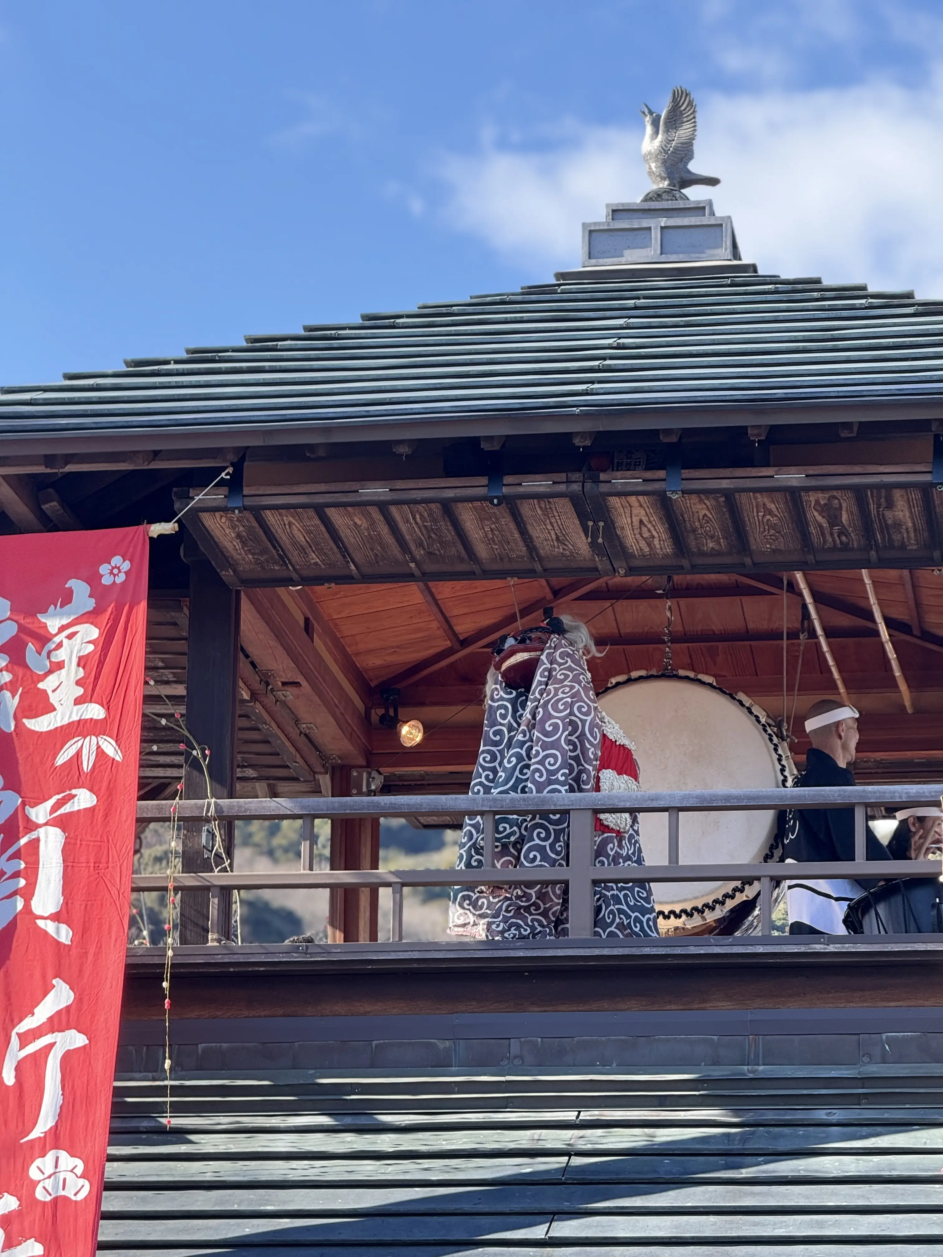 伊勢神宮　初詣　早朝初詣　午年　神馬　三重県　初日の出　ご来光　朝日　五十鈴川　荒祭宮　おかげ横丁　赤福　赤福本店　赤福餅　二見興玉神社　外宮　　内宮　夫婦岩　二見興玉神社　おみくじ　大吉　2026年　日の出　五十鈴川