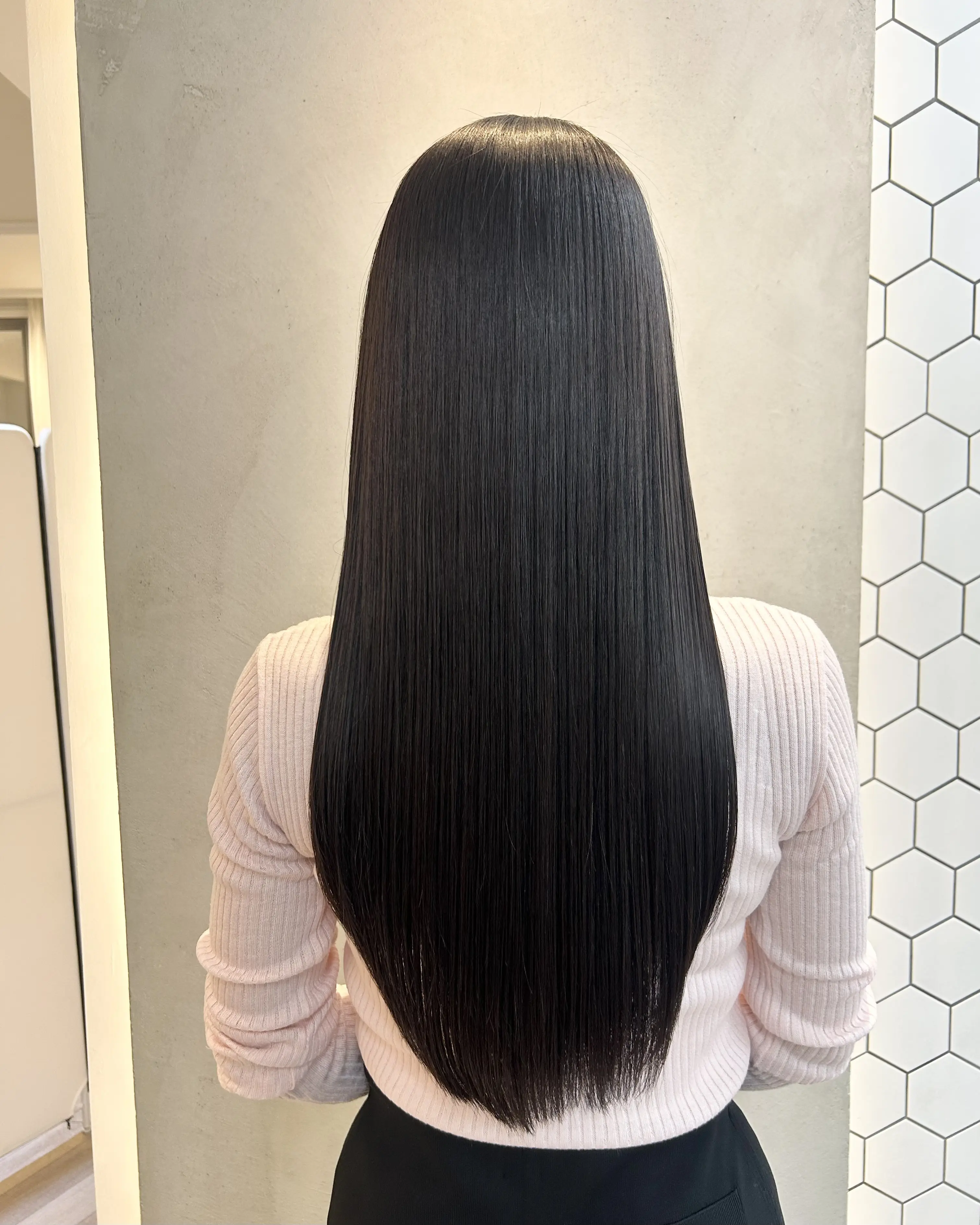 年齢を重ねても、ロングヘアを続けている理由_1_1