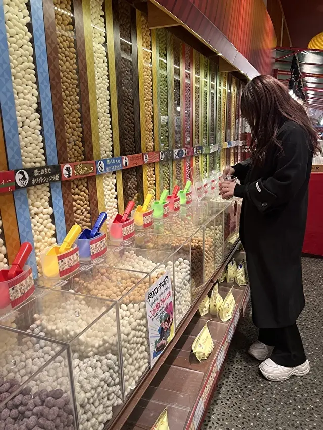 房の駅にてピナーツのお菓子購入！