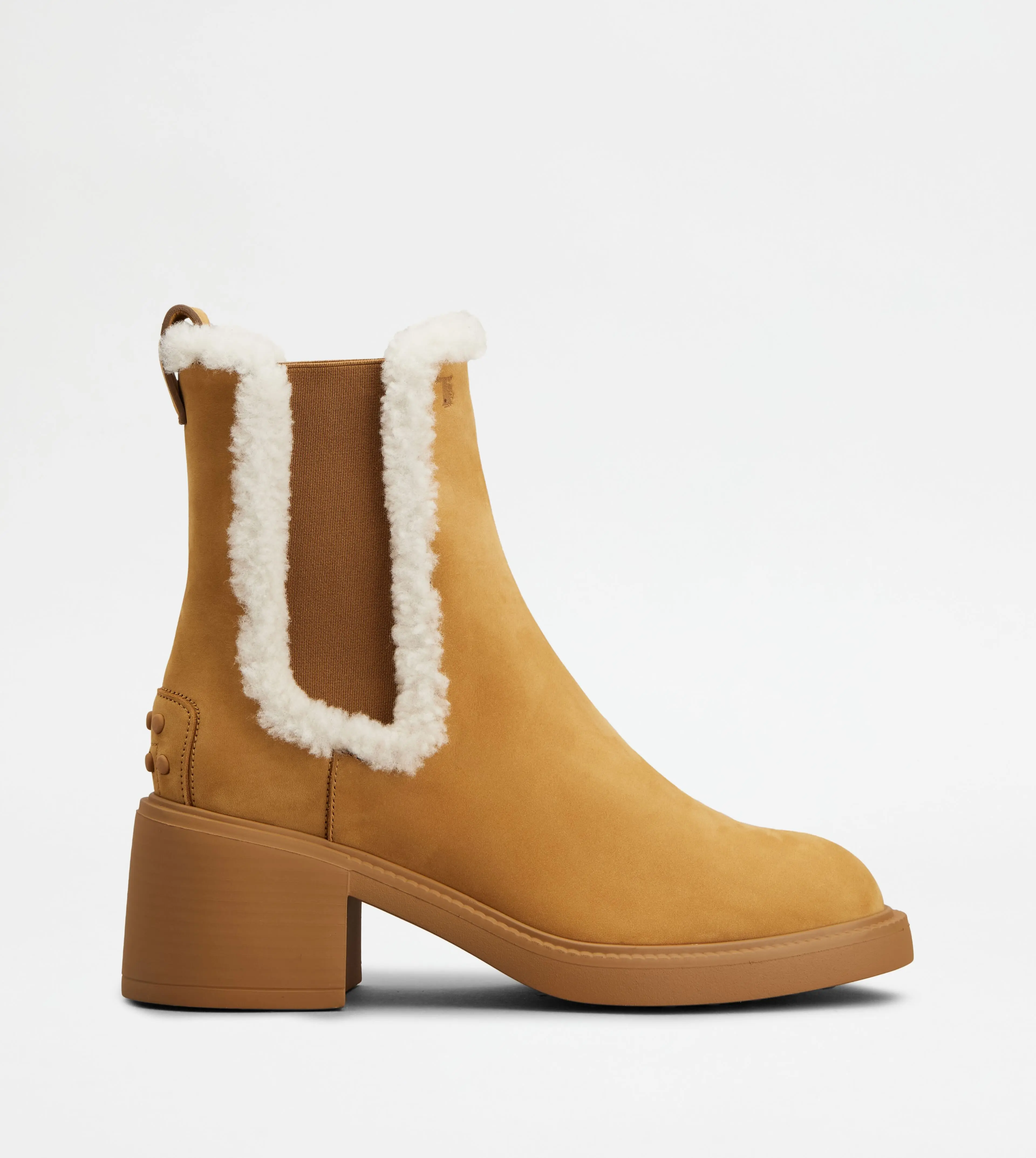 トッズ　チェルシーブーツ