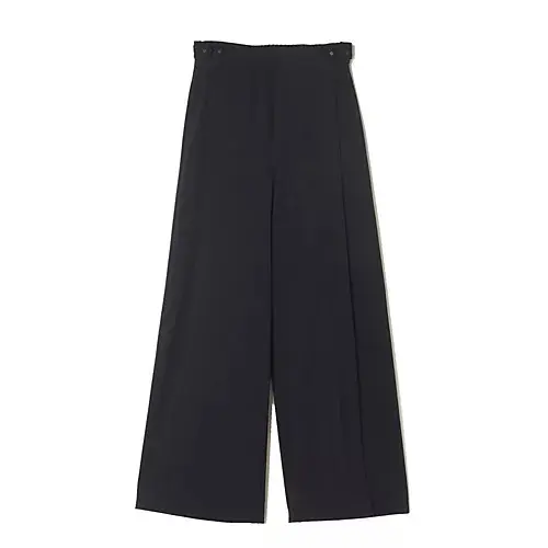 骨格診断 ウエーブタイプにおすすめ 冬パンツ E by eclat　優美なセミワイドパンツ￥19,800