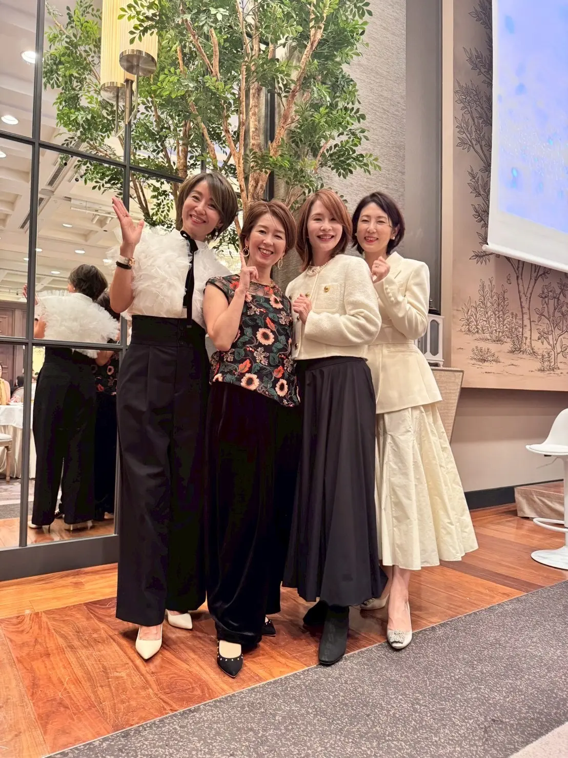 【ソワレ・ドゥ・エクラ】装いで楽しむひととき_1_4-1