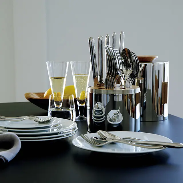 テーブルを華やかに彩る大人の特別感「洋食器とカトラリー」 | Web