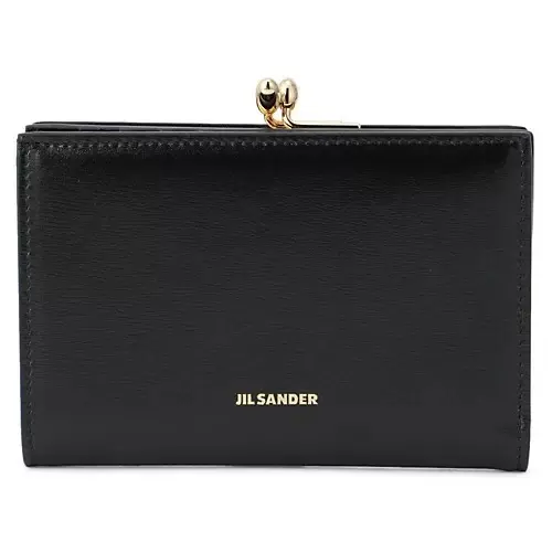 【50代 週末コーデ】グレーの上質ニットで叶える洗練カジュアル_1_9