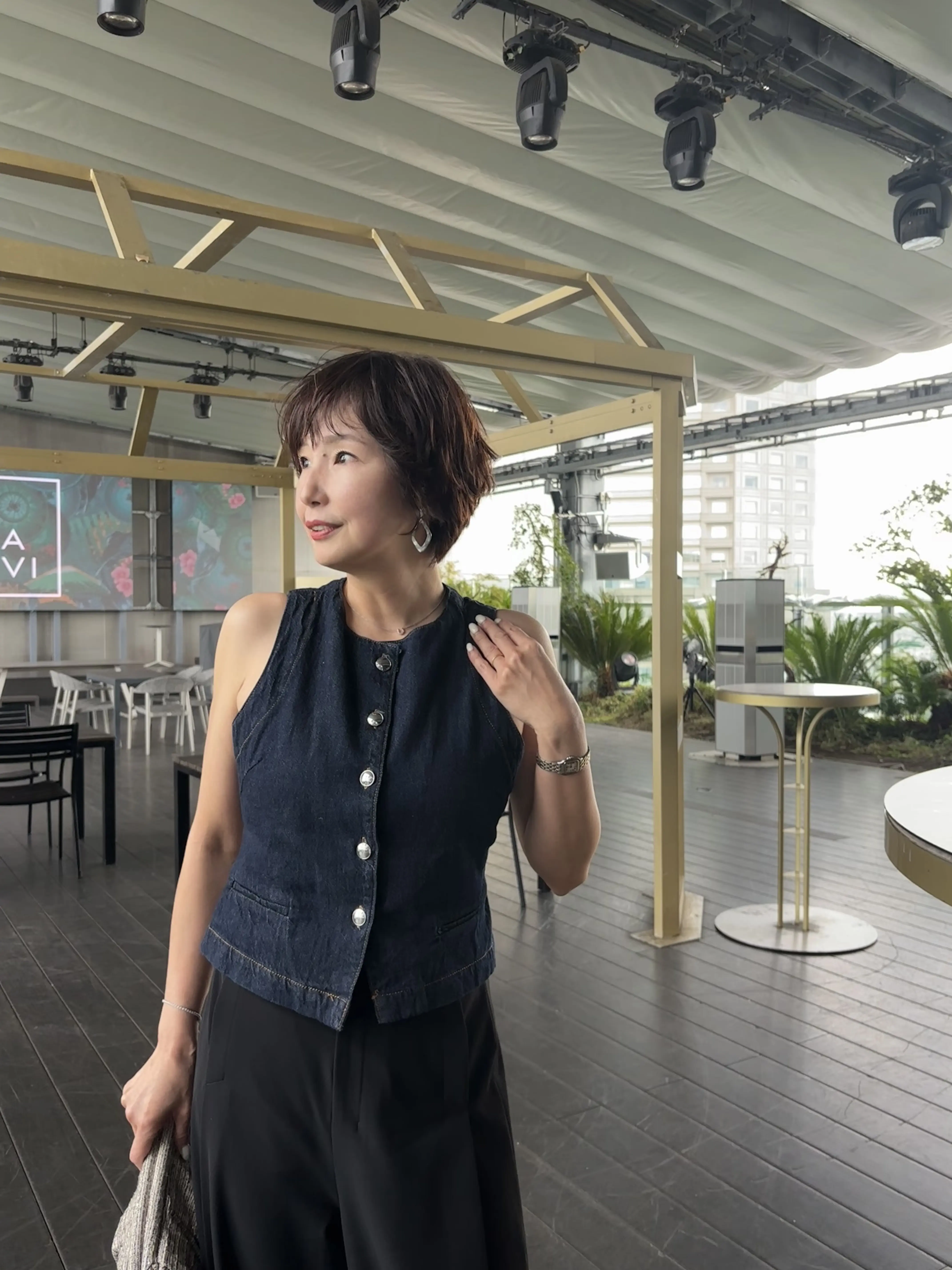 「優美なセミワイドパンツ」コーデで渋谷スカイビューランチ_1_12