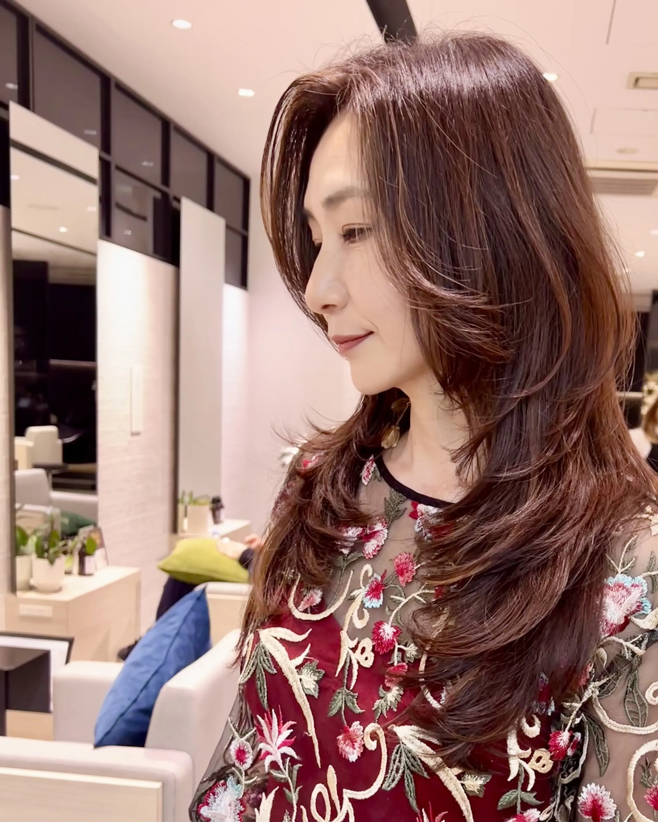 レイヤーがたくさん入ってハイライトもプラスで華やかに