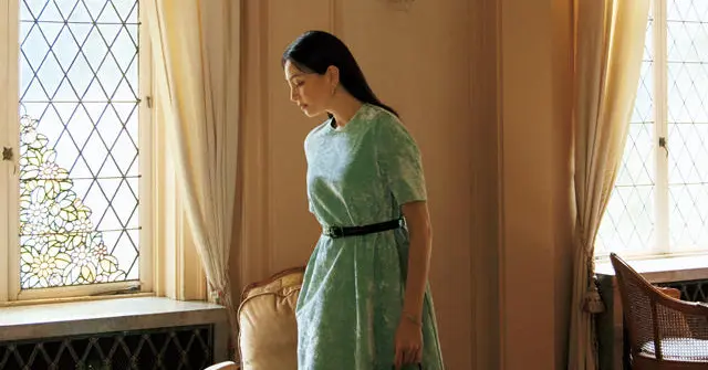 特別な日に着たいワンピース・ブラミンク】旬のミントグリーンはベロア